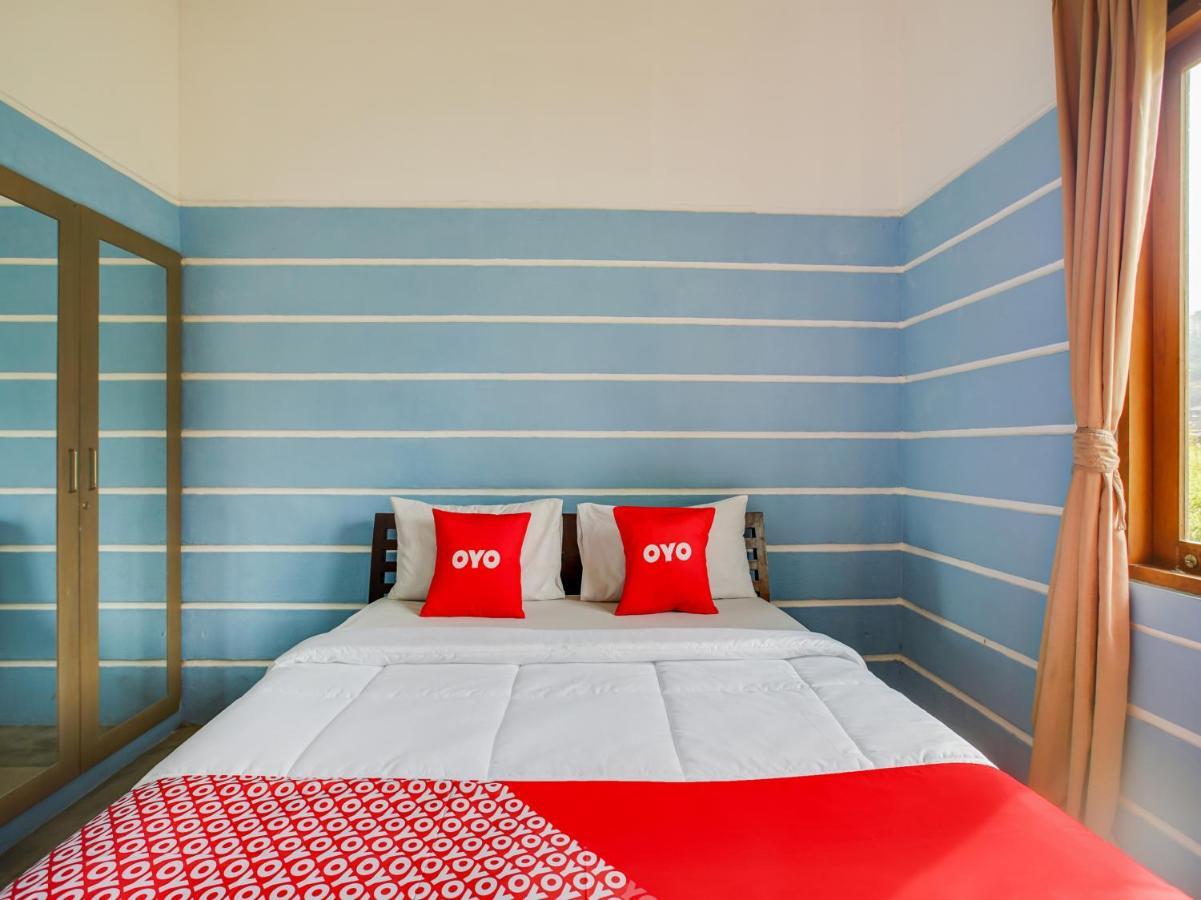 Oyo 3896 Villa Pesona Wisata Puncak Cianjur Exteriör bild