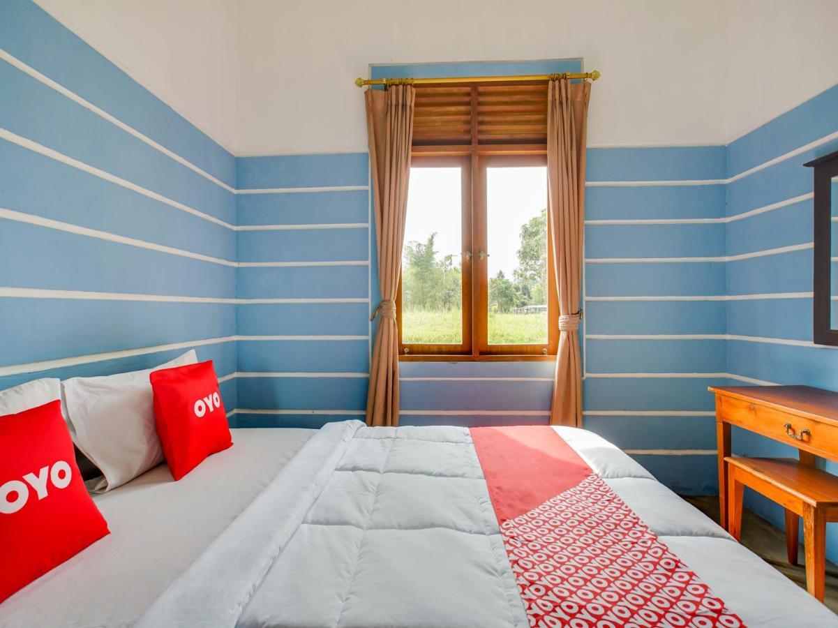 Oyo 3896 Villa Pesona Wisata Puncak Cianjur Exteriör bild