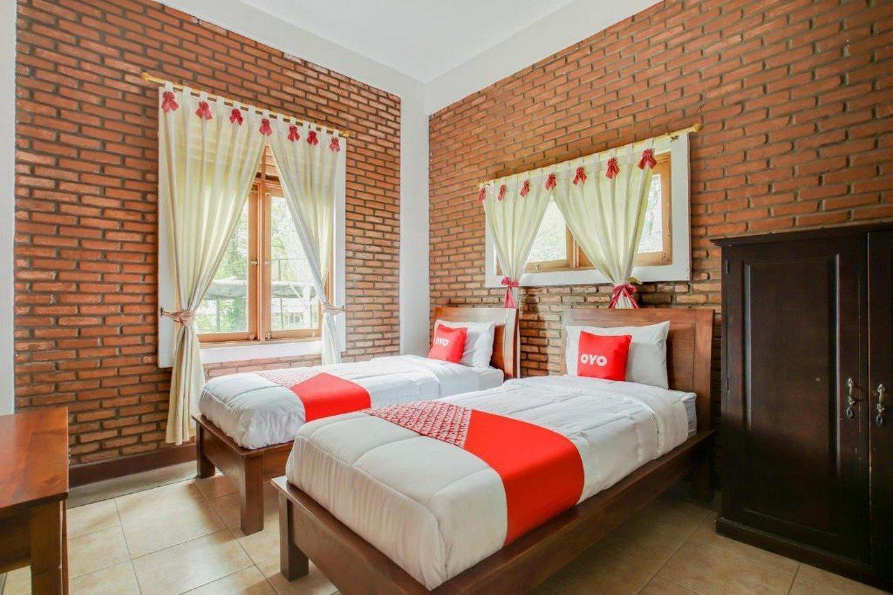 Oyo 3896 Villa Pesona Wisata Puncak Cianjur Exteriör bild
